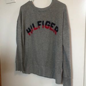 Tommy Hilfiger sweater
